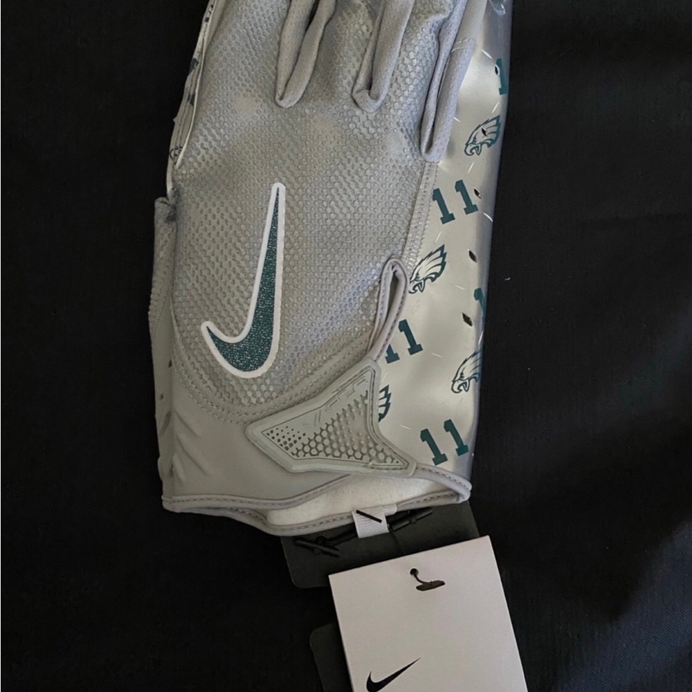 Adult Nike Vapor Jet 7.0 Receiver Football Gloves Philadelphia Eagles A.J. Brown